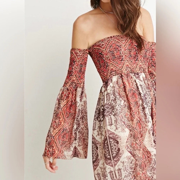 Forever 21 Boho Paisley Off The Shoulder Smocked Mini Dress Size Small Festival - Picture 3 of 4